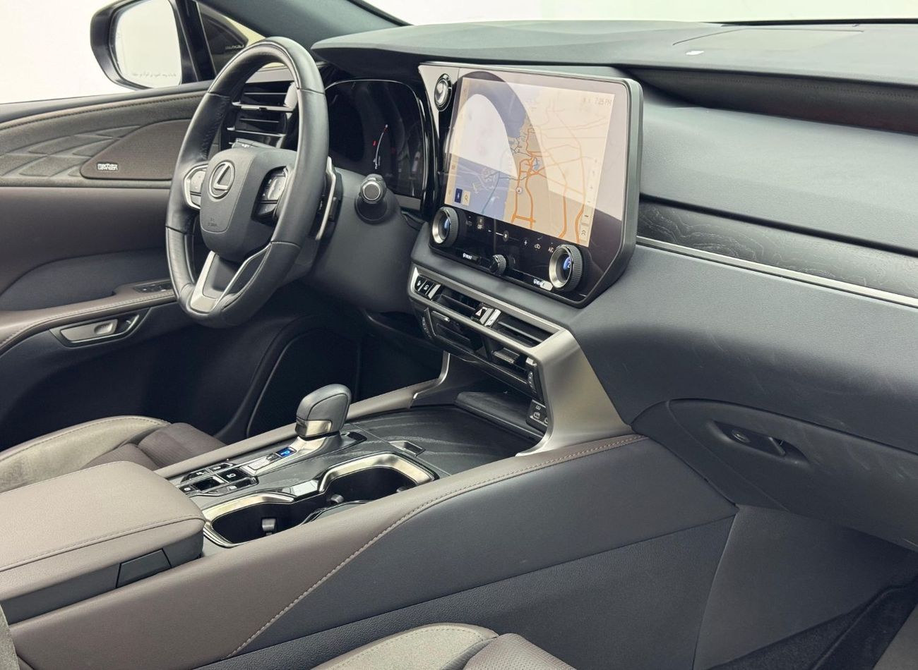 Lexus RX350h Premier 2.5L 2024 Lexus RX 350h AWD, Fully Loaded, 2028 Agency Warranty, Agency FSH, GCC