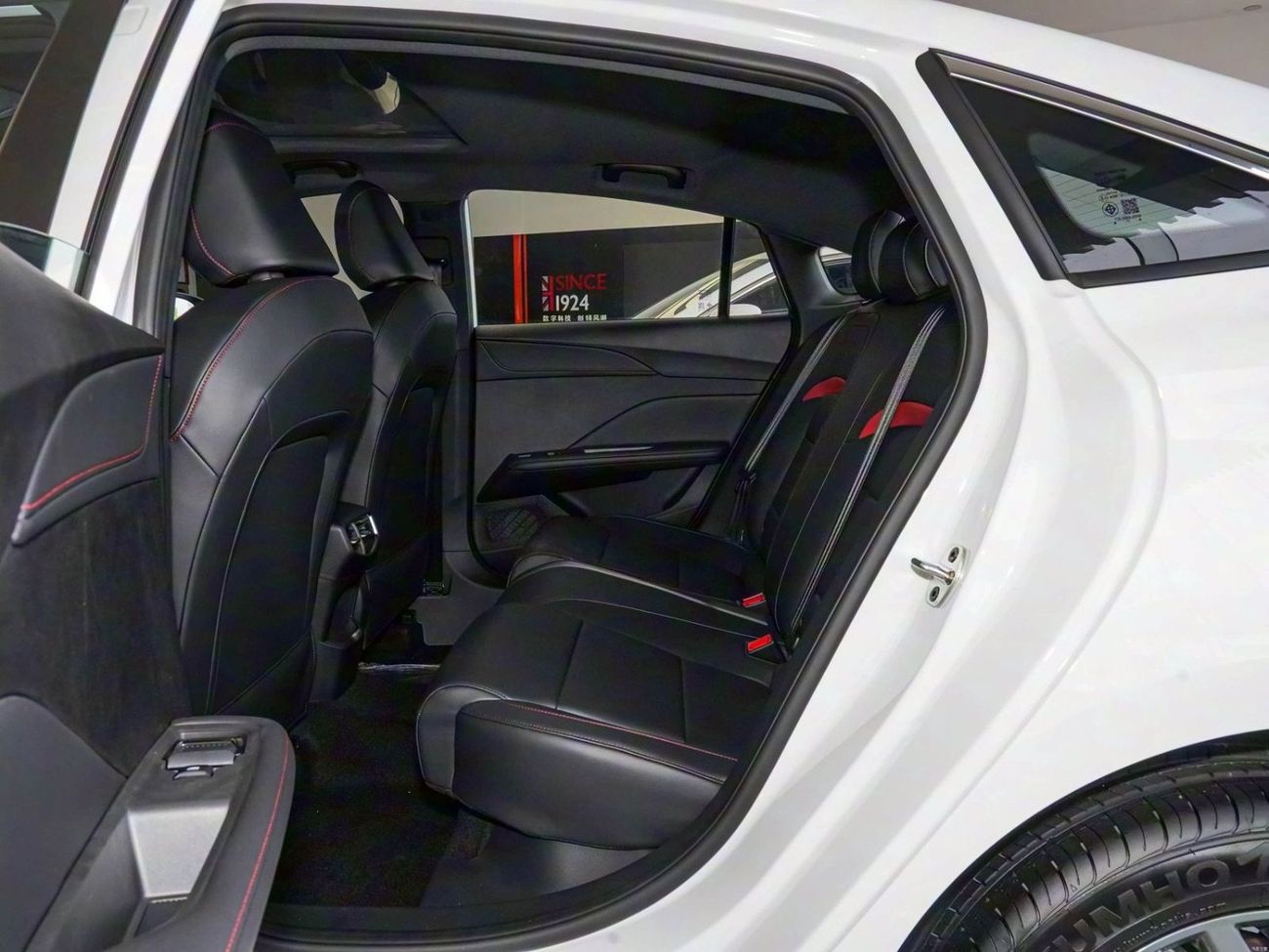 أم جي 5 Mg 5 / Chinese / white / 0km