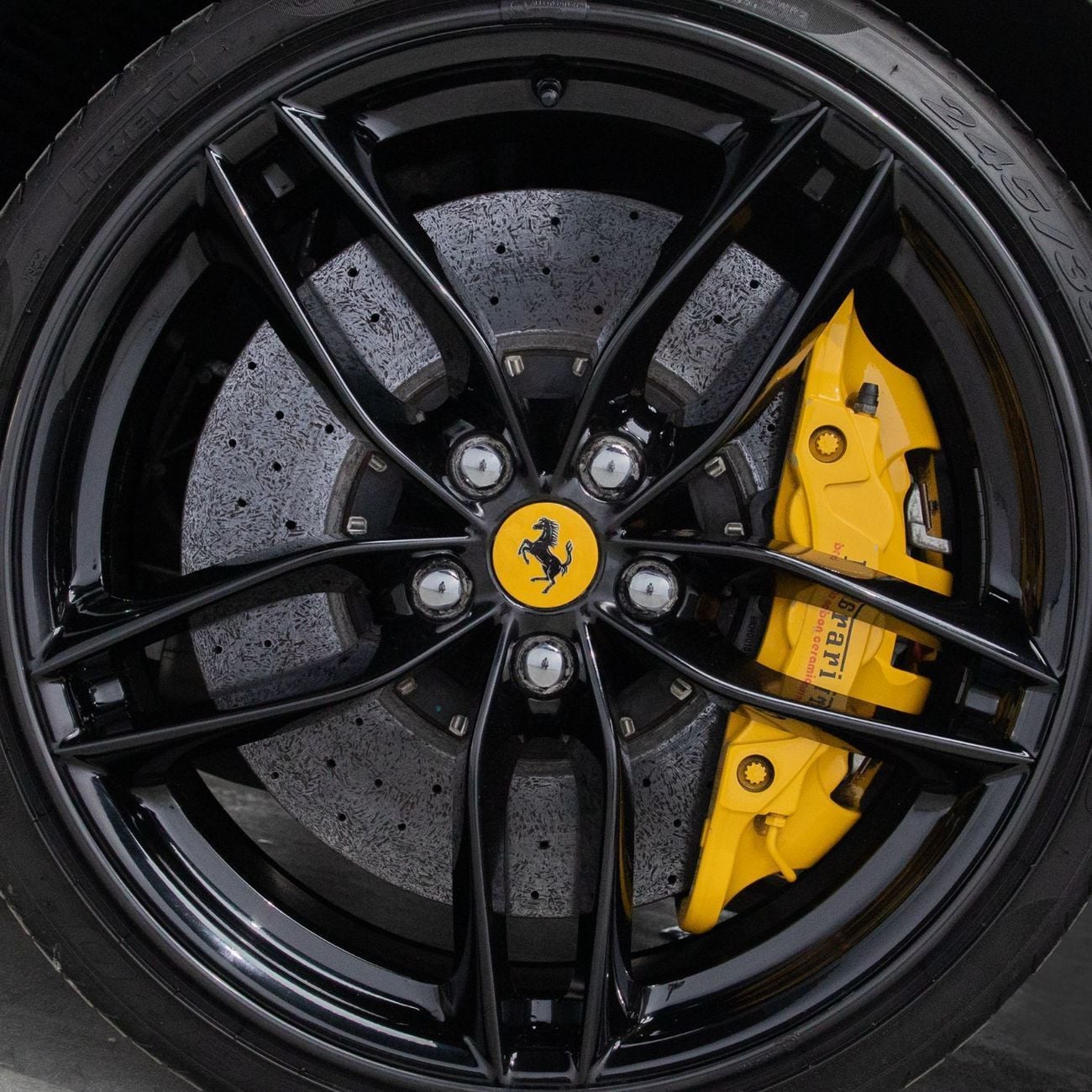 Ferrari 488 