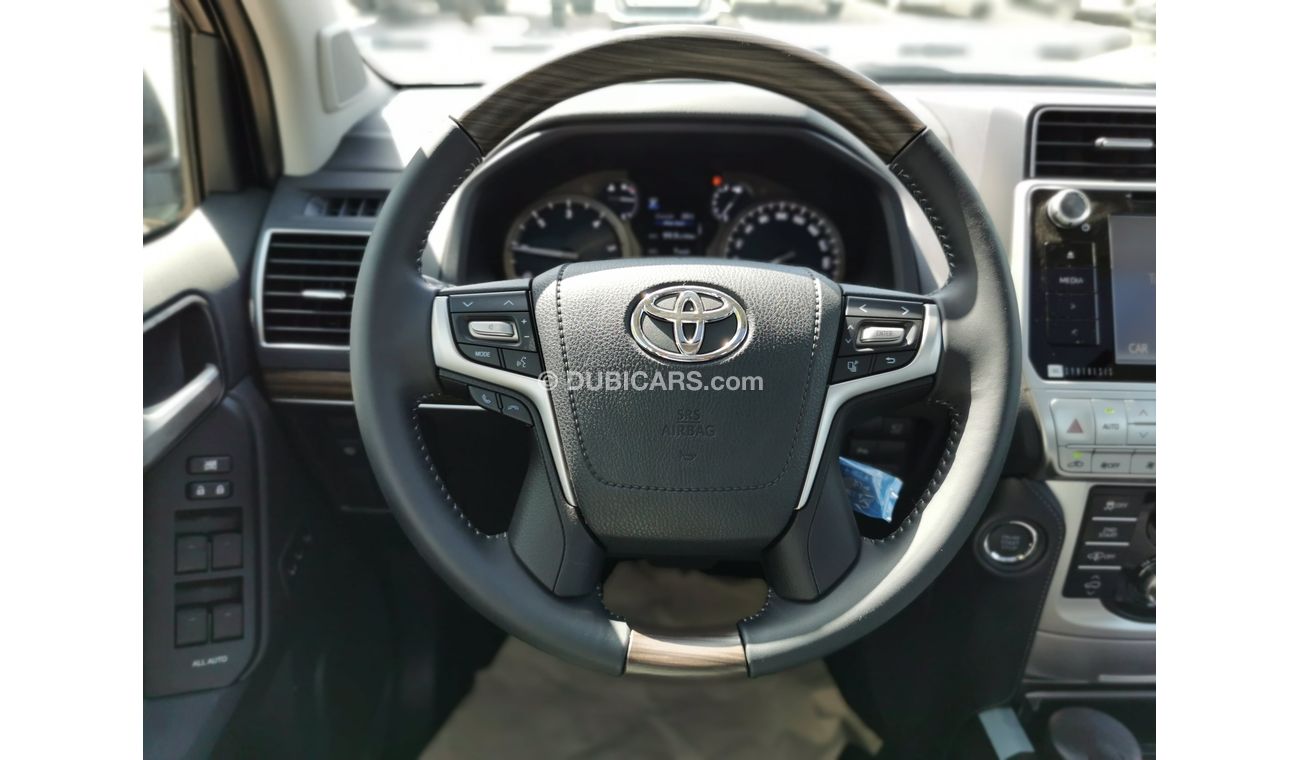 Toyota Land Cruiser VXL 3.0L, 18" Alloy Rims, Push Start, Front Power Seats, Cruise Control,  LOT-TVXLG`