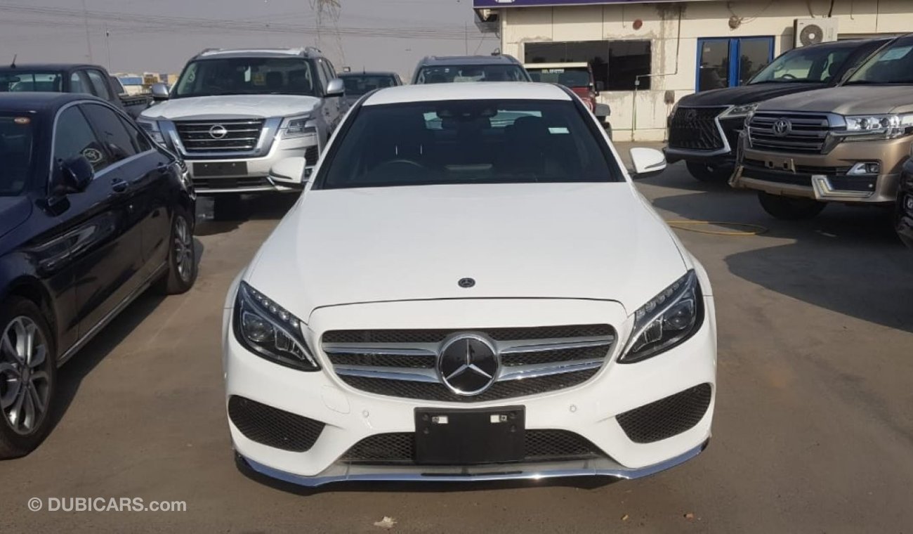 مرسيدس بنز C 180 RHD AMG as new