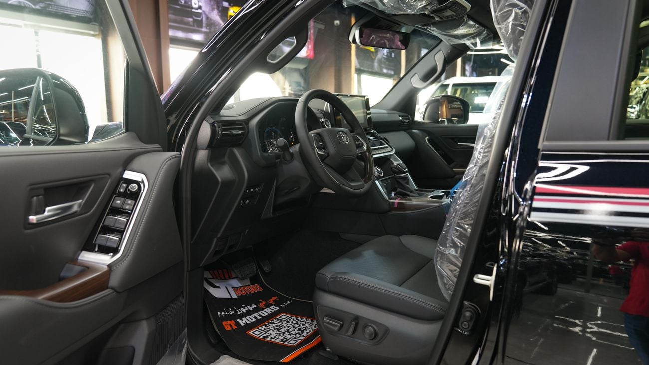 Toyota Land Cruiser GXR