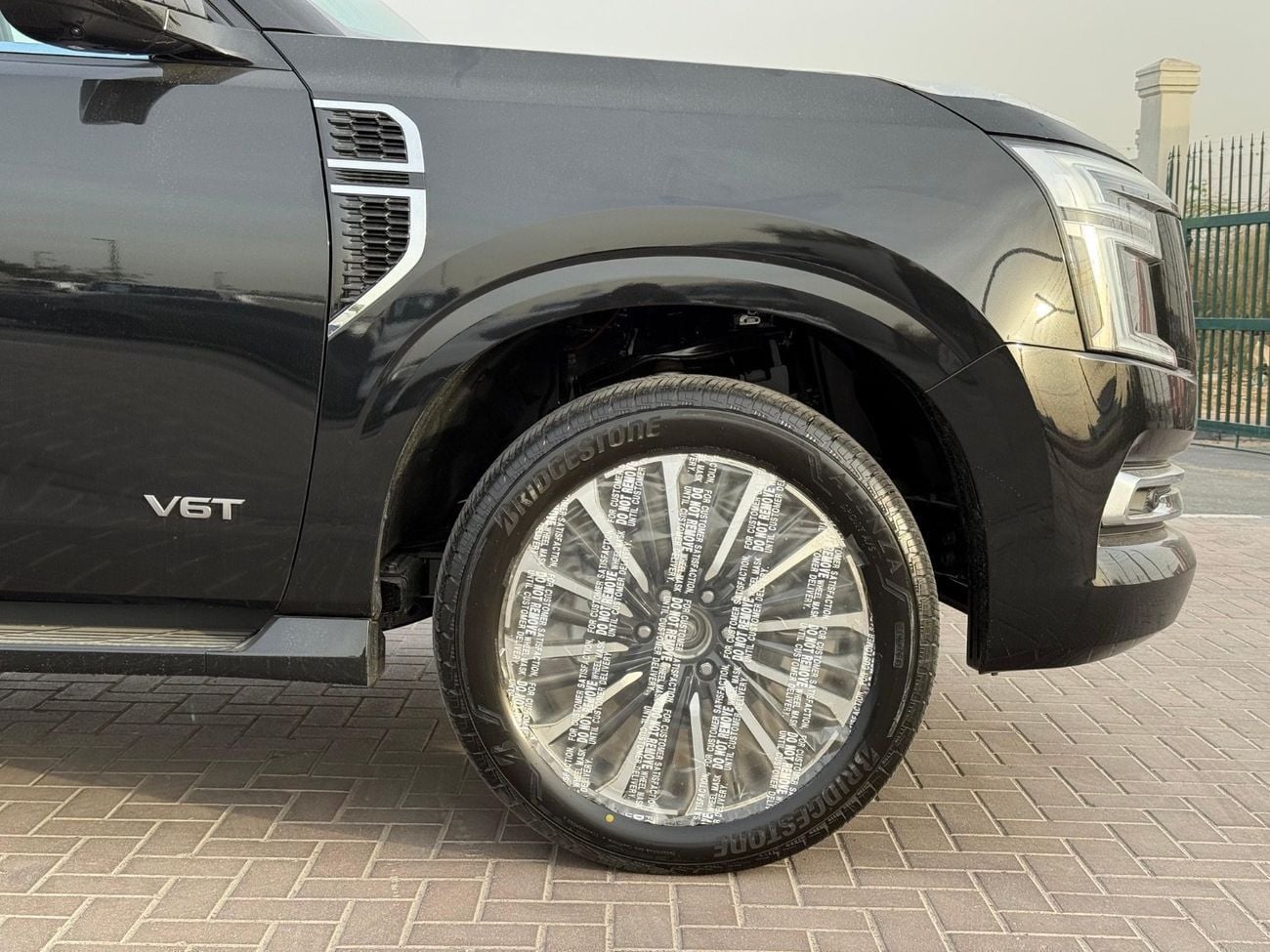 نيسان باترول LE Platinum City 3.5L 2026 black inside Tan  interior