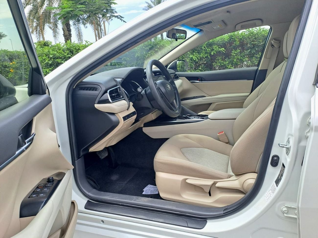 تويوتا كامري GLE 2.5L (204 HP)