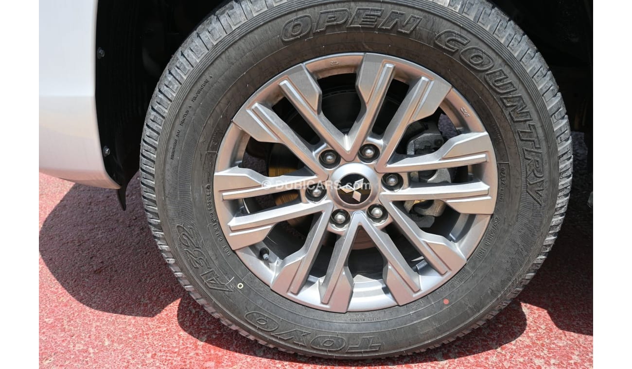 Mitsubishi Pajero Mitsubishi Pajero Sport 3.0L Petrol, SUV, 4WD, 5 Door, Cruise Control, Sunroof, 7 Seater Leather, Re