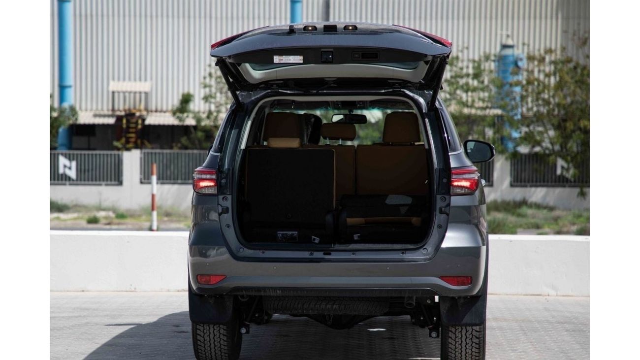 Toyota Fortuner 2023 Toyota Fortuner 4X4 2.8 18'I AL - Grey inside Chamois | Export Only