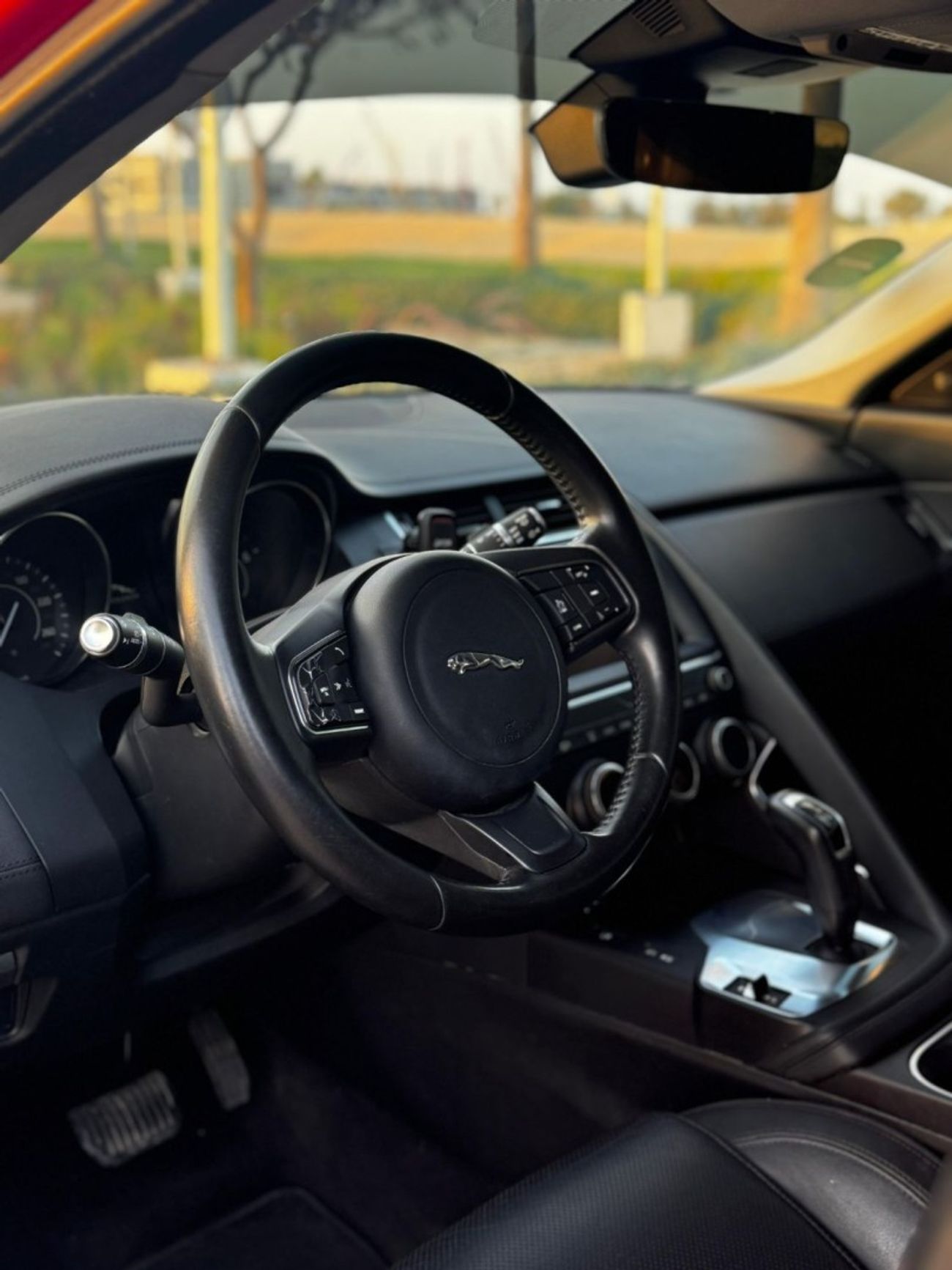 جاكوار E Pace S 2.0L