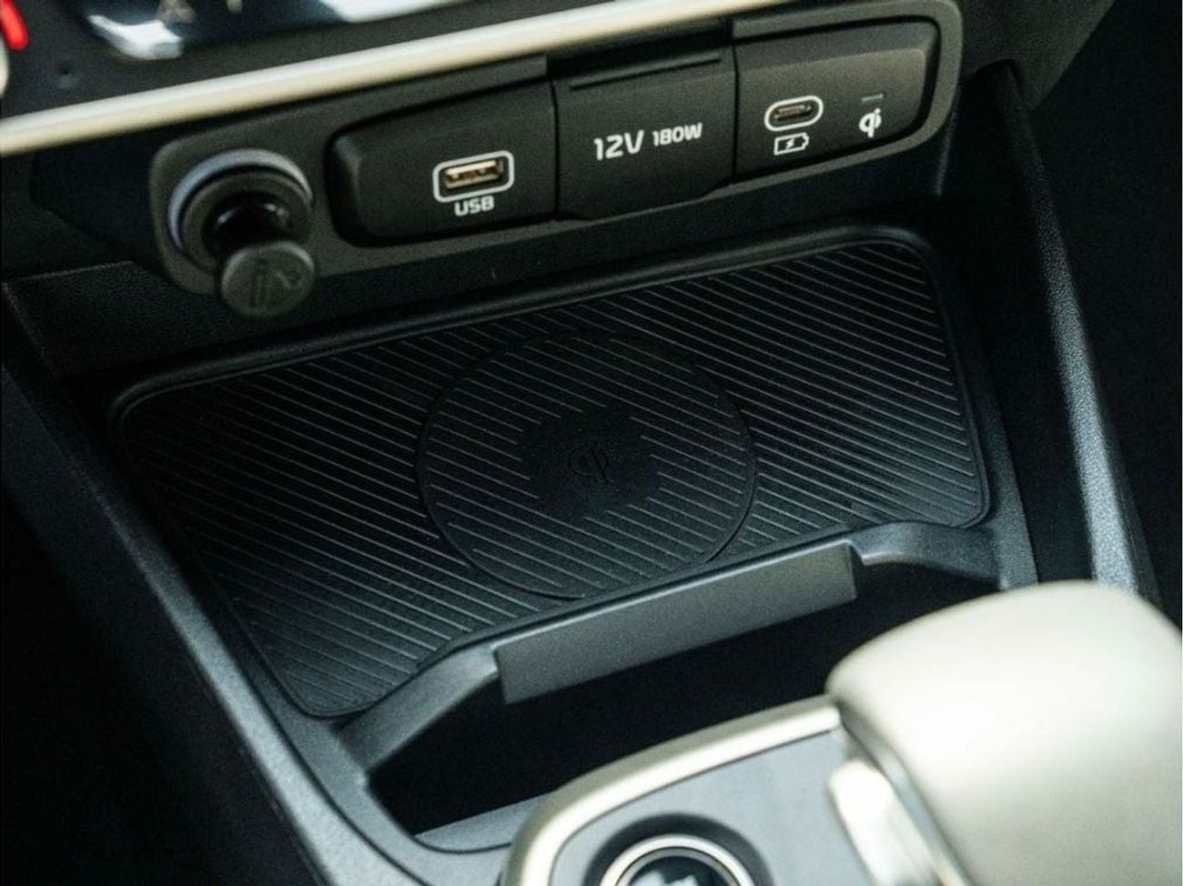 Kia K3 AED 1,384 PM • 2024 BRAND NEW K3 SEDAN SX • 1.6L GT-LINE • OFFICIAL KIA WARRANTY UNTIL 5 YEARS