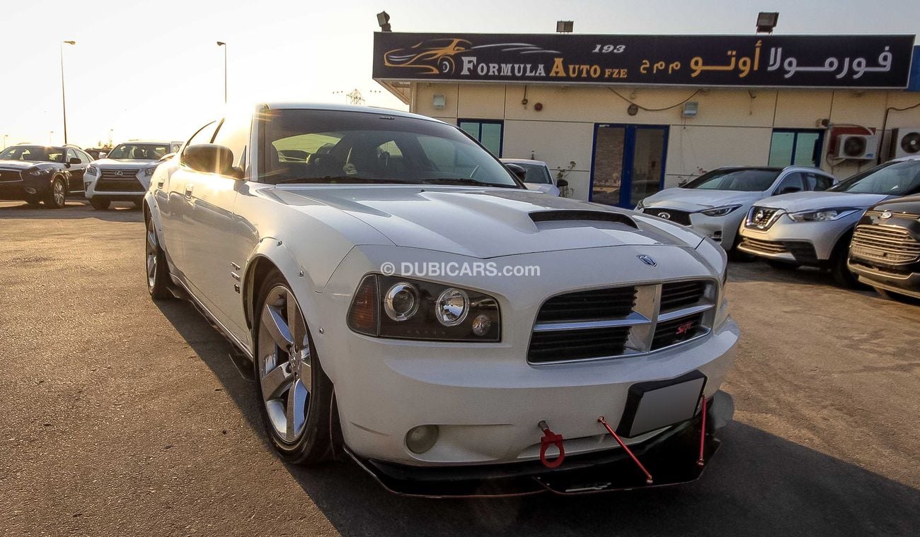 Dodge Charger R/T HEMI 5.7 With SRT8 Body kit