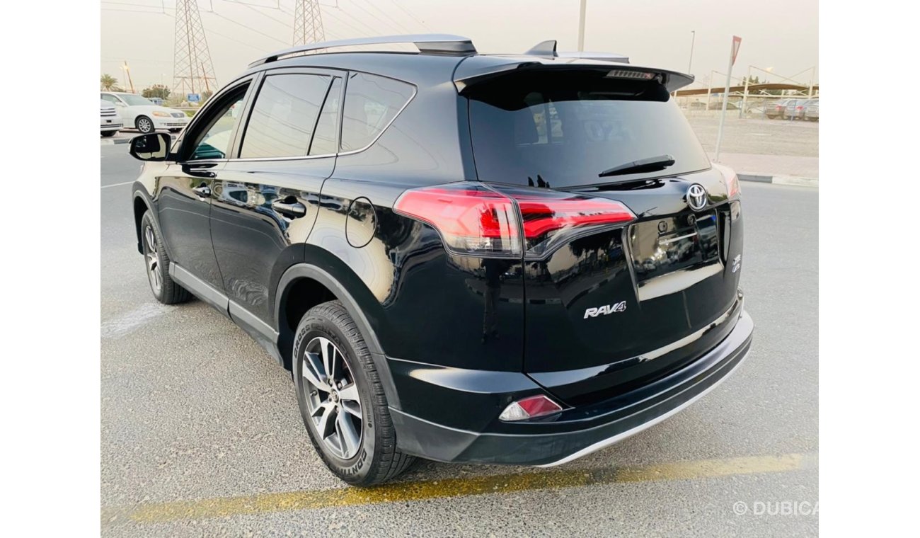 Toyota RAV4 2016 TOYOTA RAV4 XLE MID OPTION