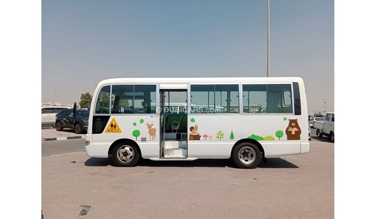 Nissan Civilian NISSAN CIVILIAN BUS RIGHT HAND DRIVE(PM20955)