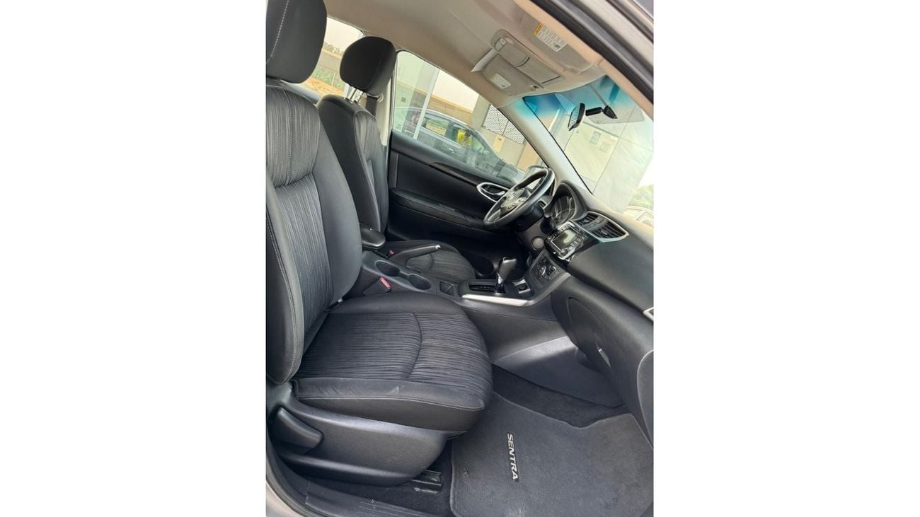 نيسان سنترا SV