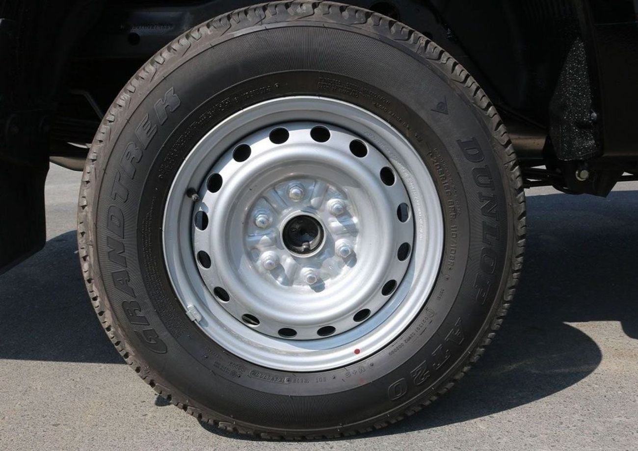 ميتسوبيشي L200 GL LOWEST PRICE 2023 | 4x4 | Diesel Engine 2.5L | Double Cab | Power Locks and Windows | Export Only