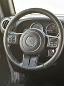 Jeep Wrangler Sahara 3.6L A/T