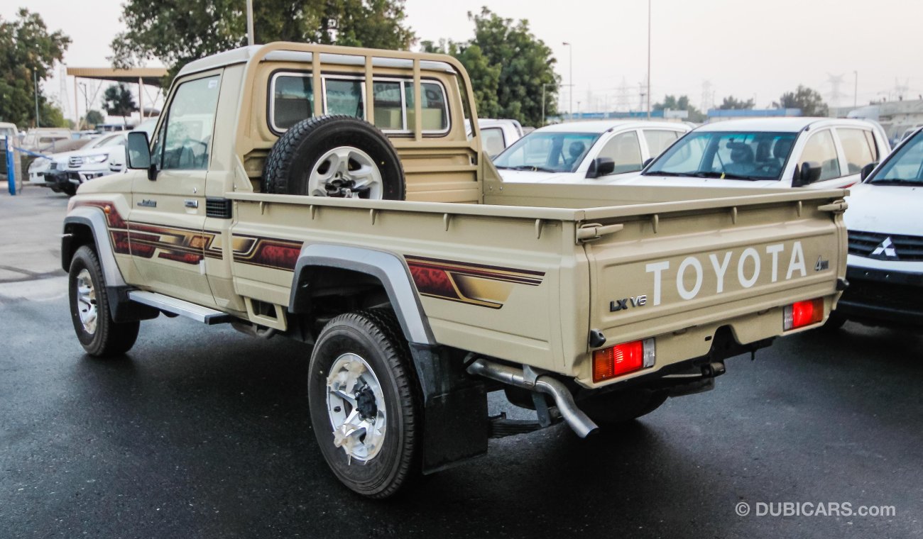 Toyota Land Cruiser Pick Up LX V6