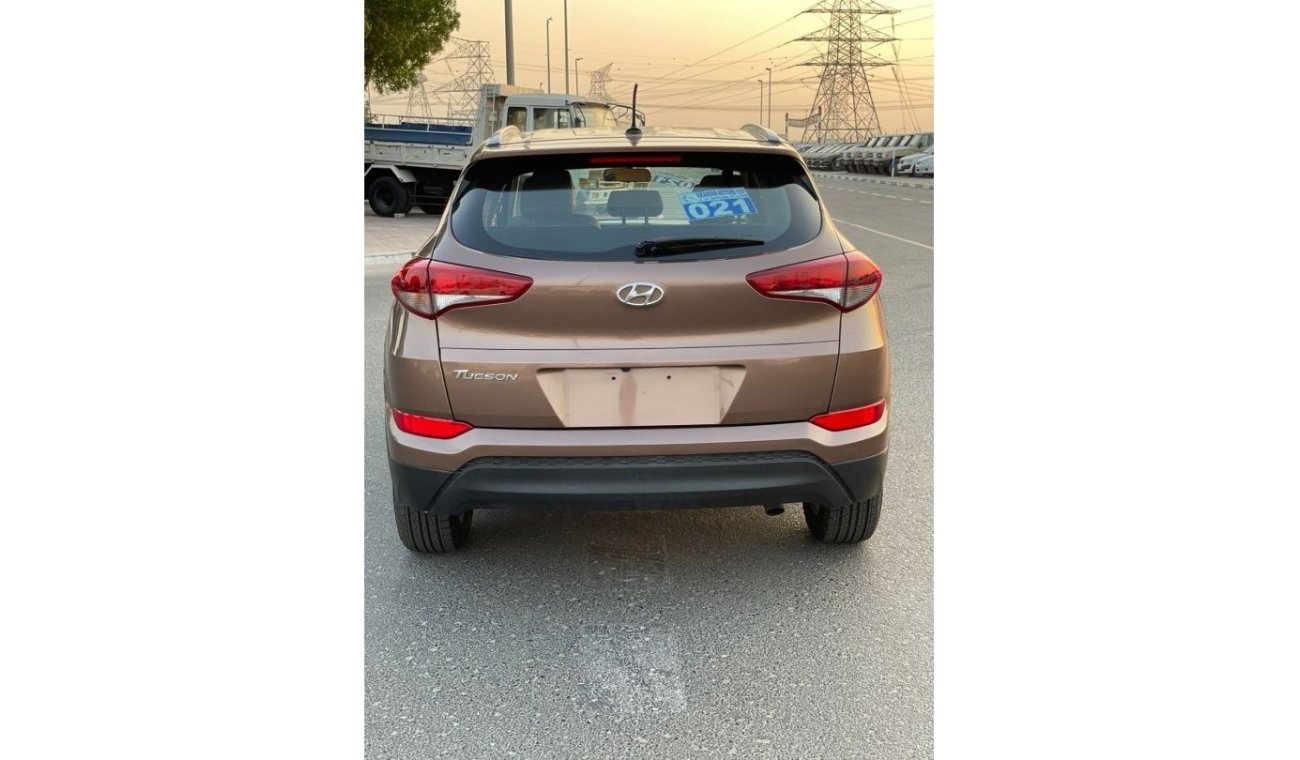 Hyundai Tucson *SALE* Hyundai Tucson GDI 2.0L / EXPORT ONLY / فقط للتصدير