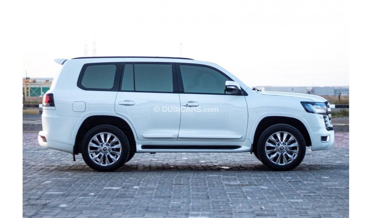 تويوتا لاند كروزر VXR