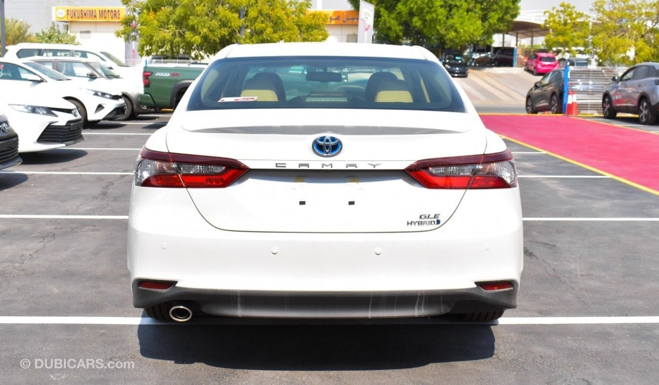 Toyota Camry 2.5 L GLE Hybrid