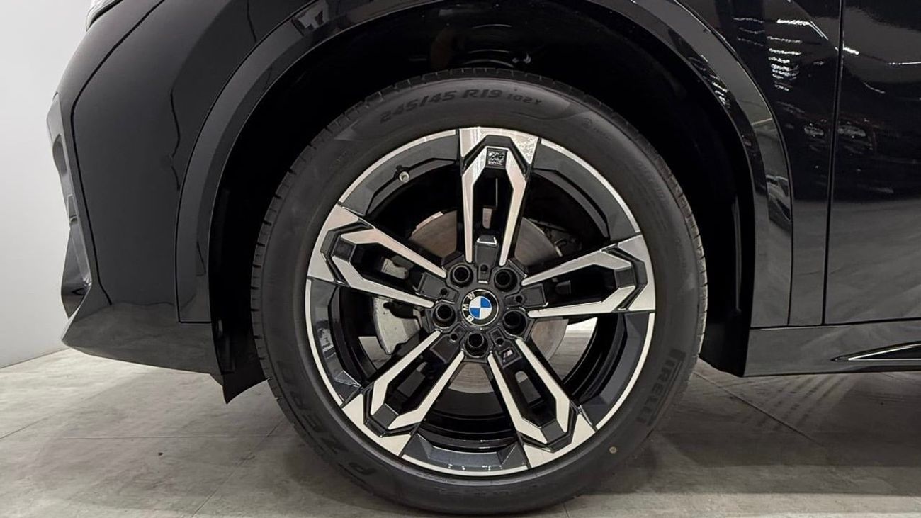 BMW X2 SDrive |118i | 1.5L | with dealer warranty