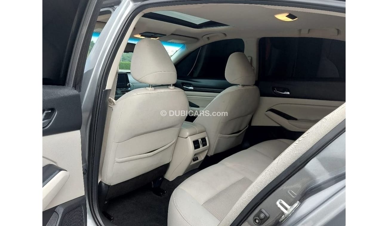 نيسان ألتيما SV نيسان التيما 2019 خليجي فل ابشن بحاله ممتازه بدون حوادث