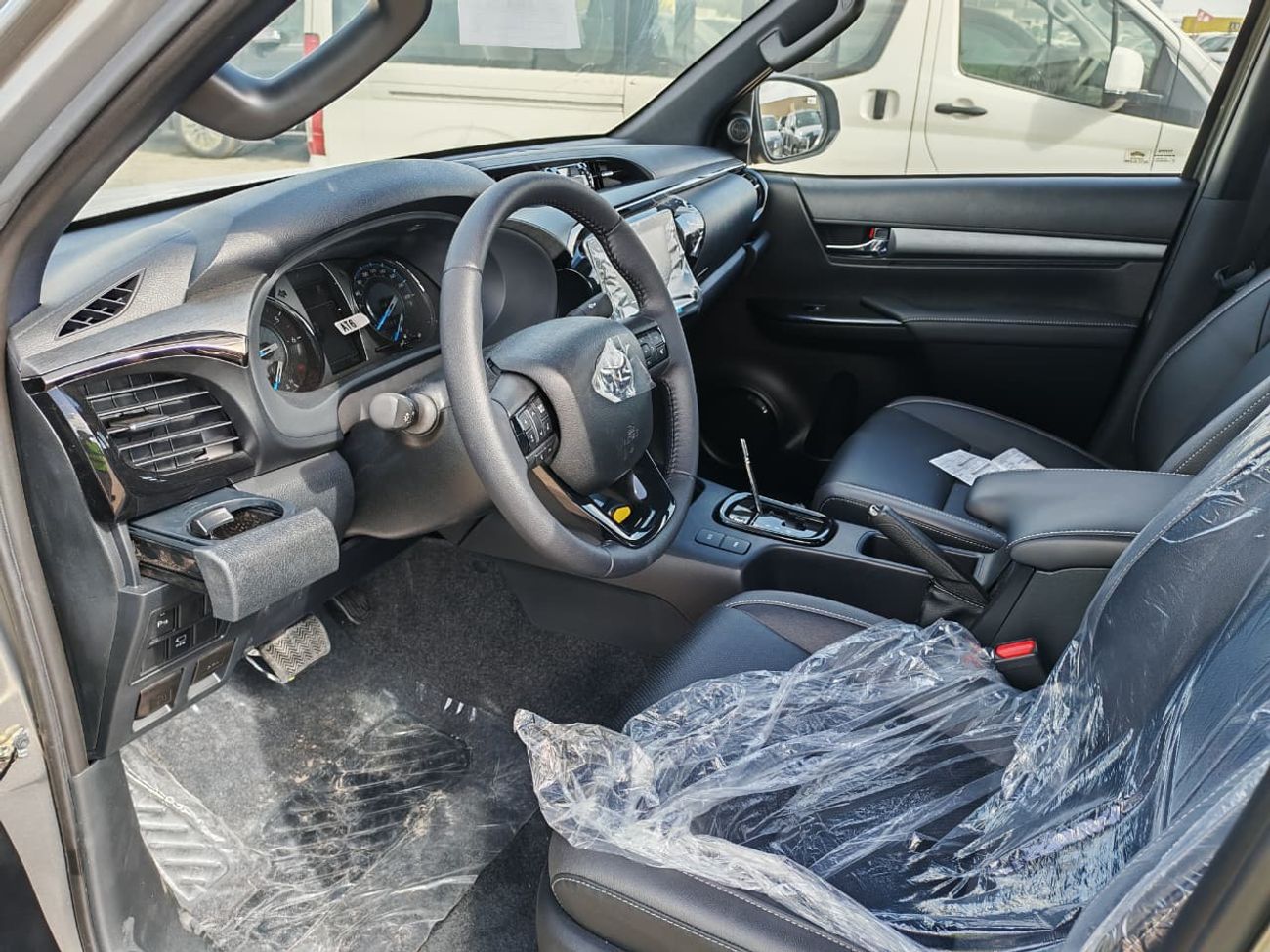 تويوتا هيلوكس 2025 Toyota Hilux Adventure Double Cab Pickup 2.8L 4-Cyl Turbo Diesel A/T 4x4 Africa Only