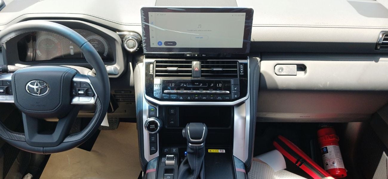 Toyota Land Cruiser LC300 VXR 3.3L Diesel 2026YM
