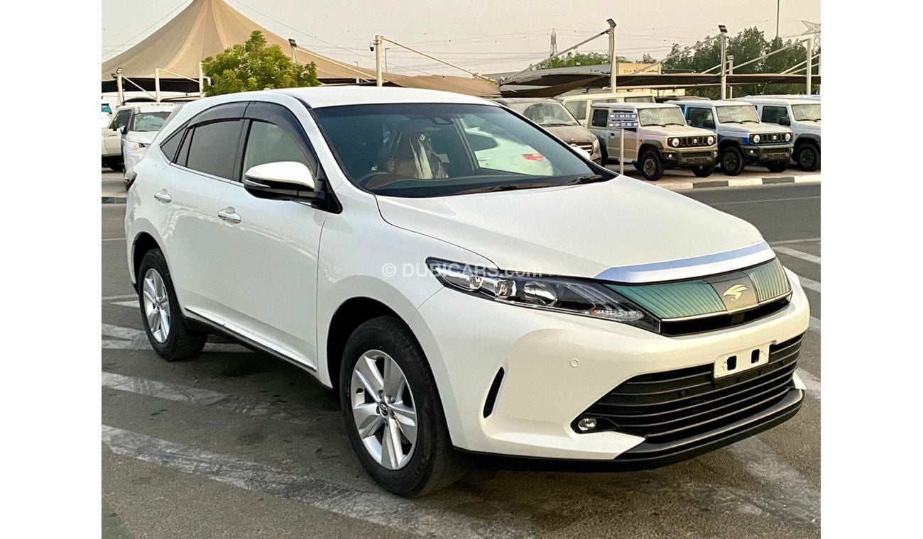 Toyota Harrier Toyota harrier RHD model 2017 car very clean and good condition