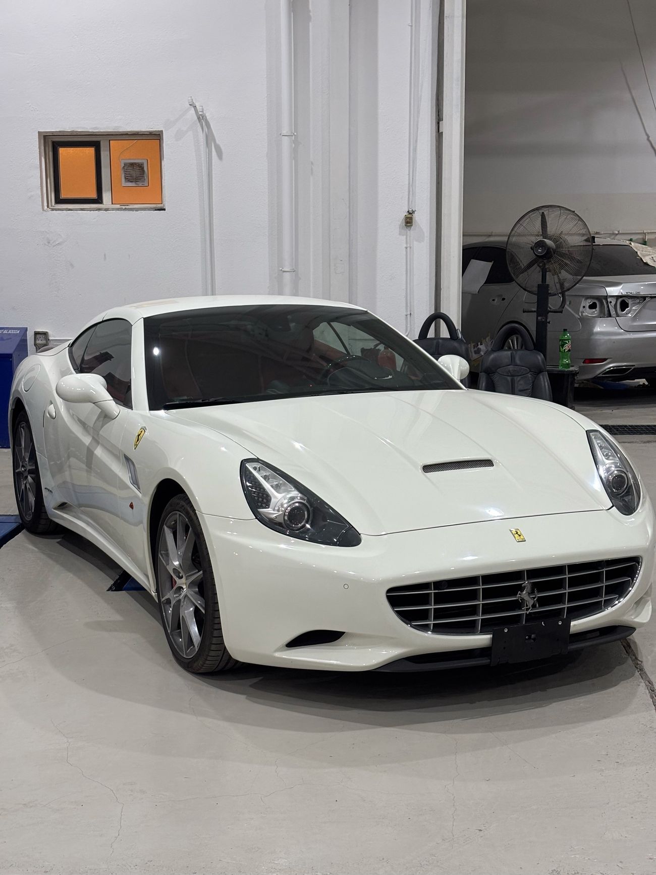 Ferrari California 2014 Ferrari California • Japan Specs  119,000 km • 4.3L V8
