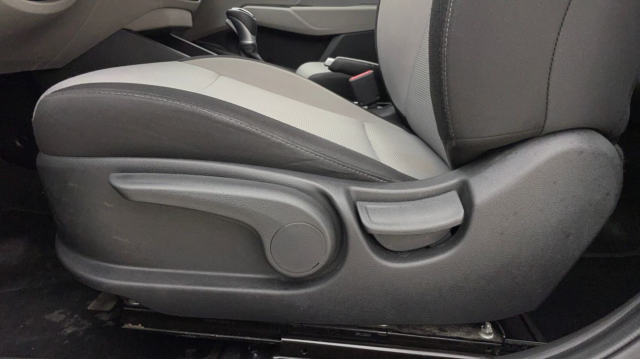 Hyundai Accent SMART 1.6 | Zero Down Payment | Home Test Drive