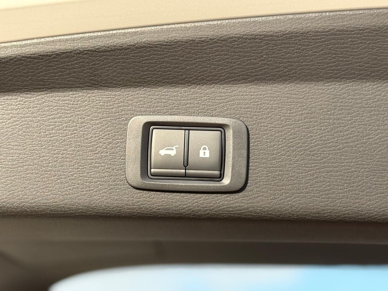 ميتسوبيشي آوتلاندر