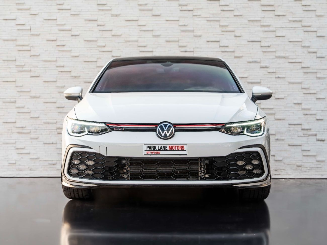 Volkswagen Golf GTI Sport 2.0T