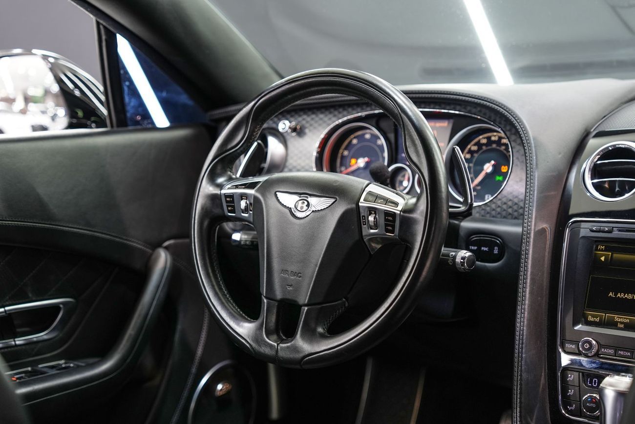 بنتلي كونتيننتال GT Speed 6.0L (638 HP) W12, Naim Sound System!!