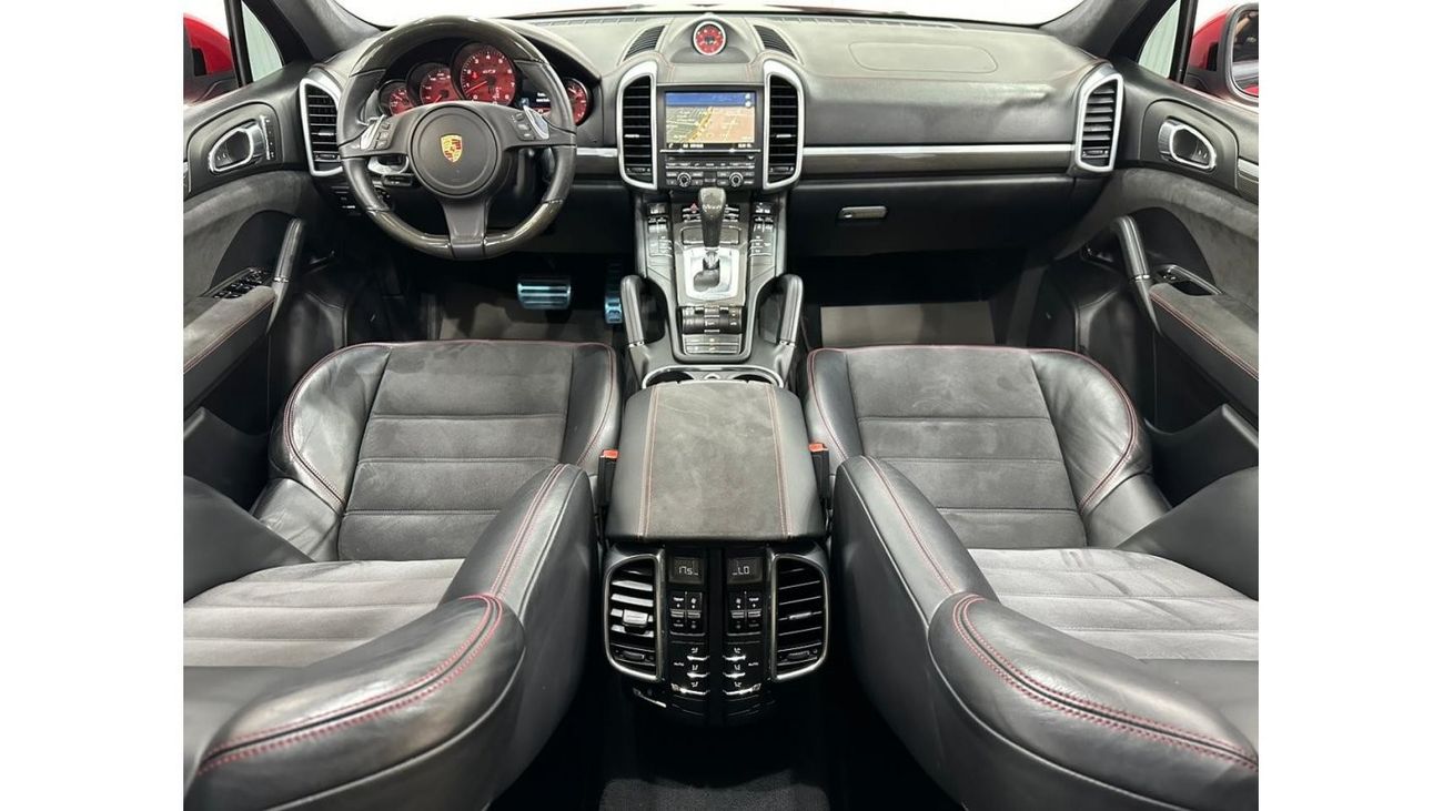 بورش كايان 2013 Porsche Cayenne GTS, Service History, Excellent Condition, GCC