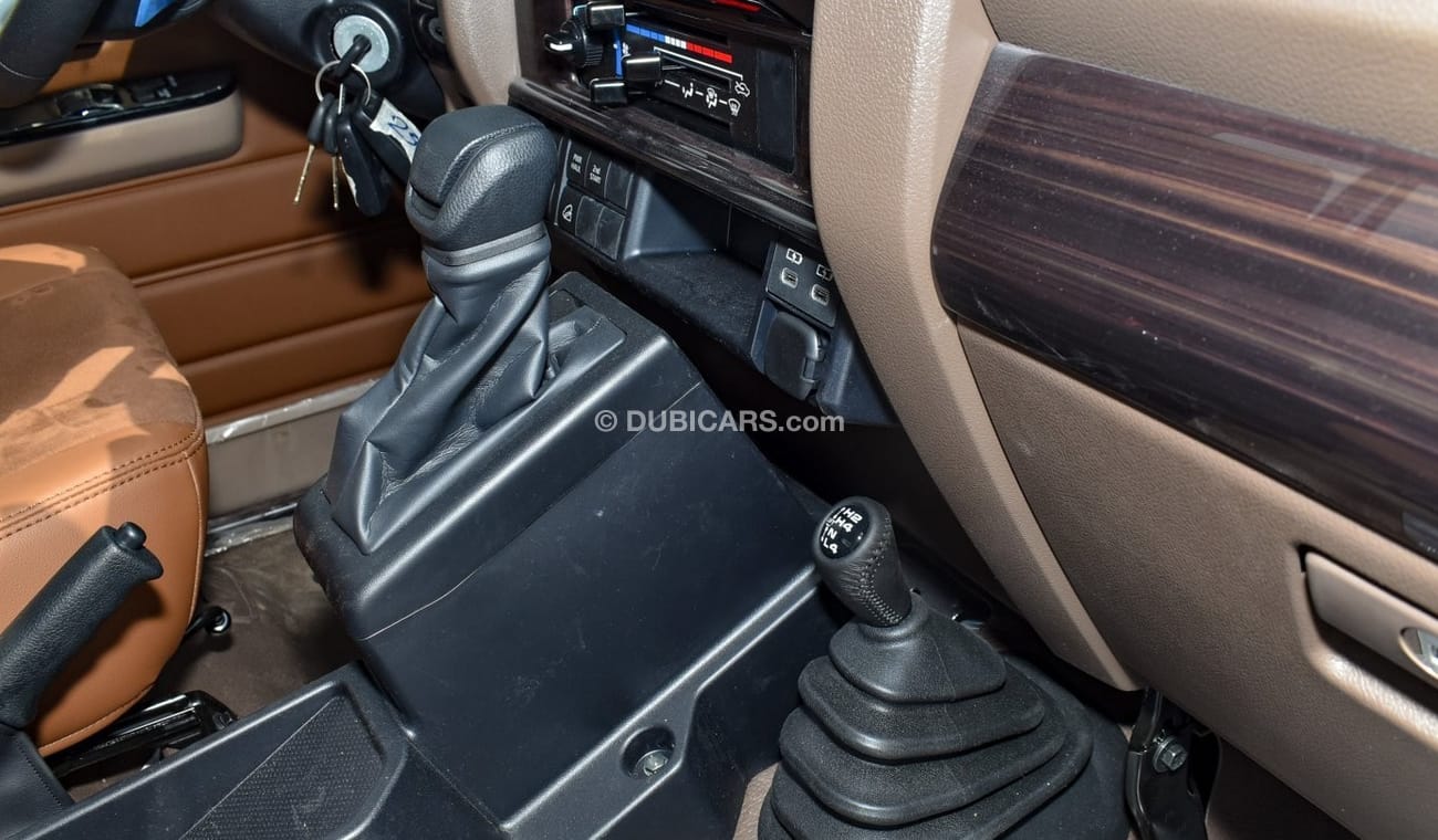 تويوتا لاند كروزر بيك آب