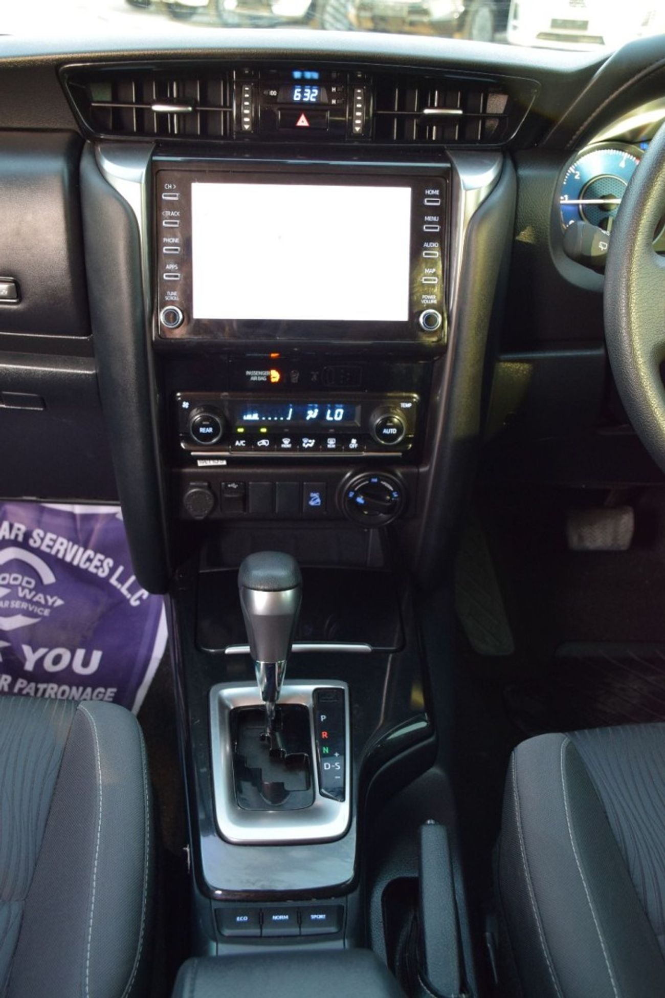 تويوتا فورتونر VX2 plus 4X4 Diesel 2.8L