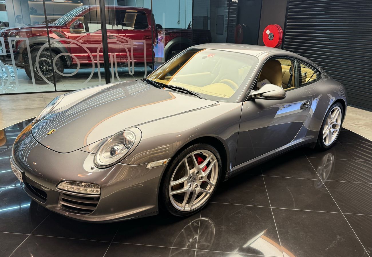 Porsche 911 997.2 Carrera 4S