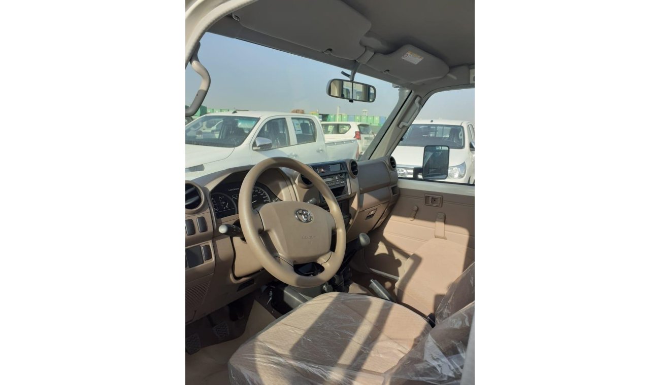 Toyota Land Cruiser HARD TOP,3DOOR,PETROL,4.0L,V6,M/T,2020MY ( ONLY FOR EXPORT)