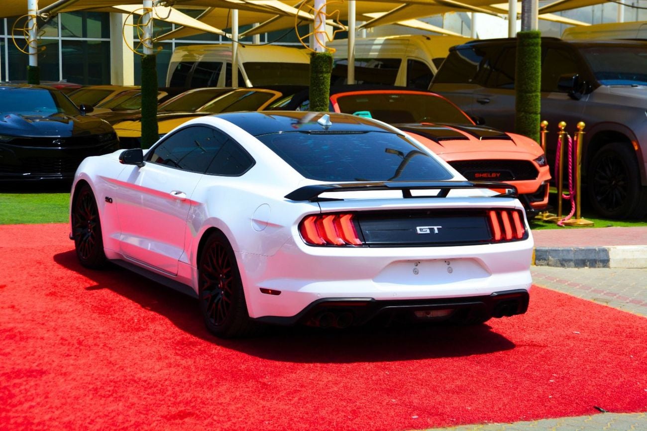 فورد موستانج GT PREMIUM