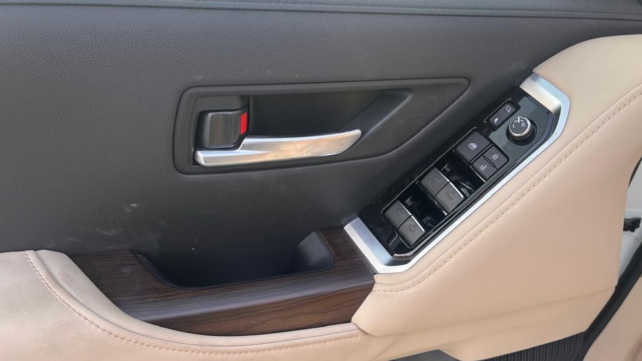 Toyota Land Cruiser GXR