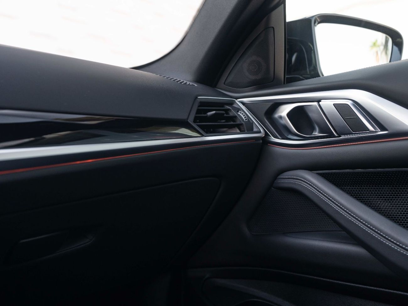 بي أم دبليو M4 COUPE