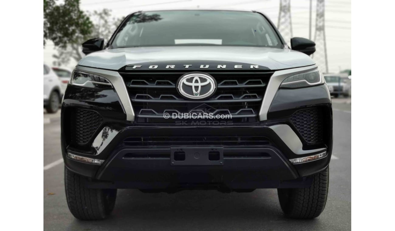 Toyota Fortuner 2.7L Petrol, 17" Tyre, Rear A/C (CODE # TFMO01)