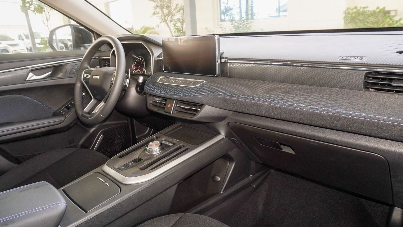 هافال جوليون BASIC  1.5L r (For Local plus 10%)