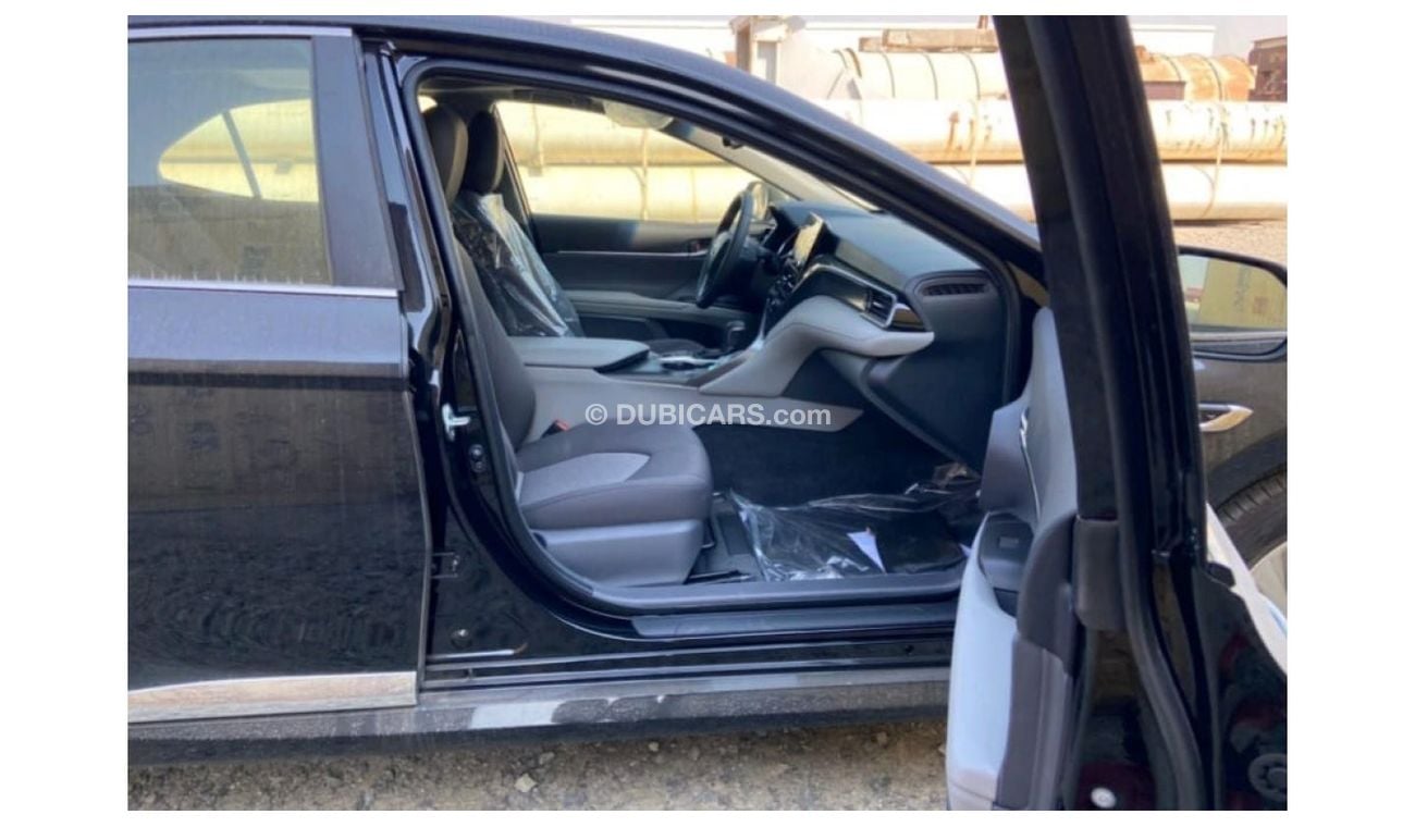 Toyota Camry 2023 TOYOTA CAMRY GLE 2.5L GASOLINA A/T