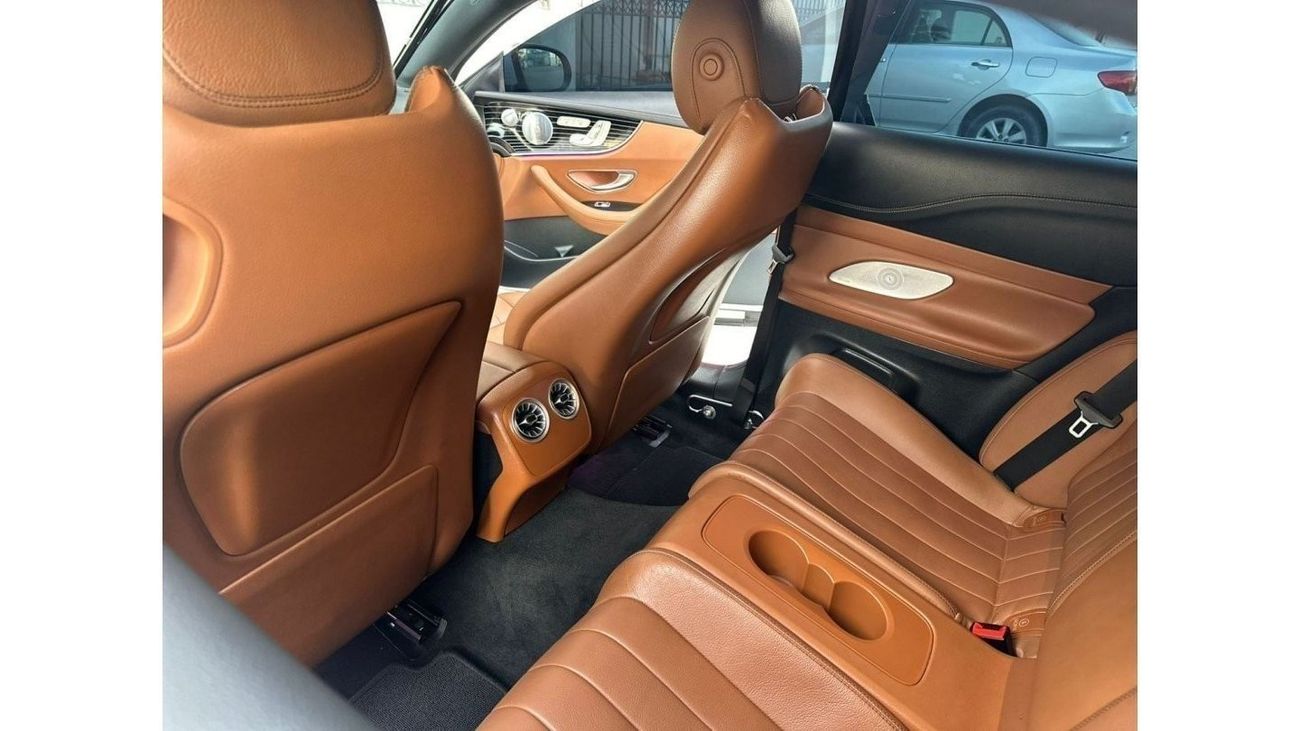 Mercedes-Benz E200 Premium