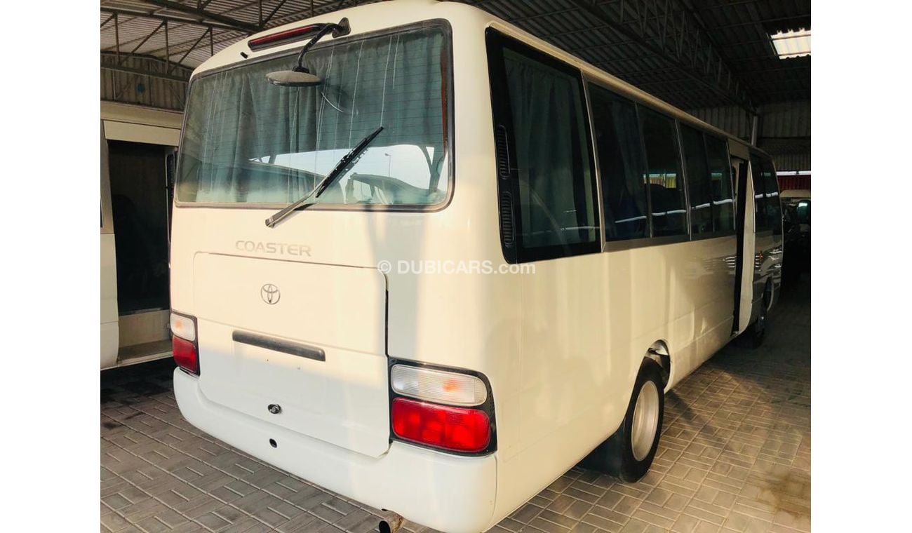 Toyota Coaster 30 lugares - preço especial para ANGOLA (4.2 DIESEL)