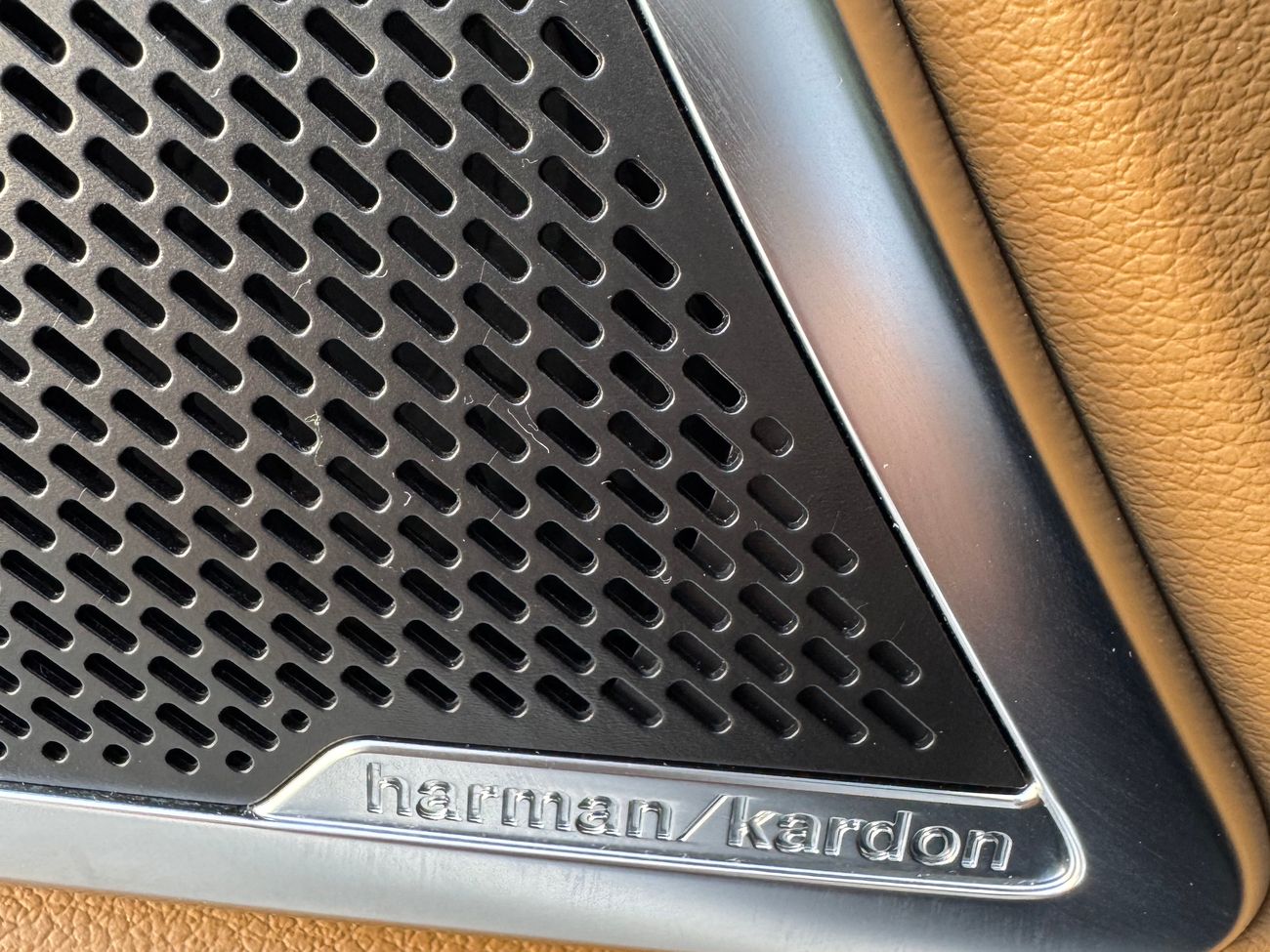 كيا تيلورايد