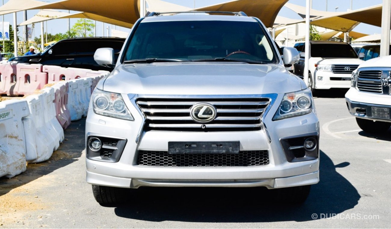 Lexus LX570 S