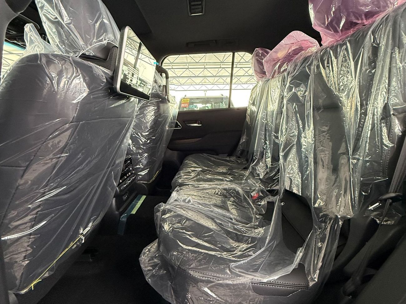 Toyota Land Cruiser HYBRID VX 3.5 TWINTURBO RADAR **EXPORT ONLY**التصدير فقط خارج الخليج***