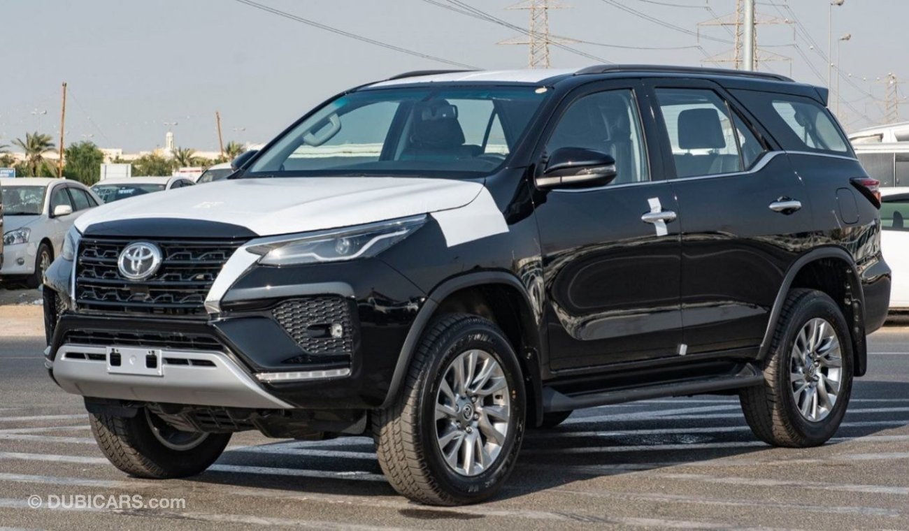 تويوتا فورتونر 2.8L DSL A / T 4X4 - خيار كامل