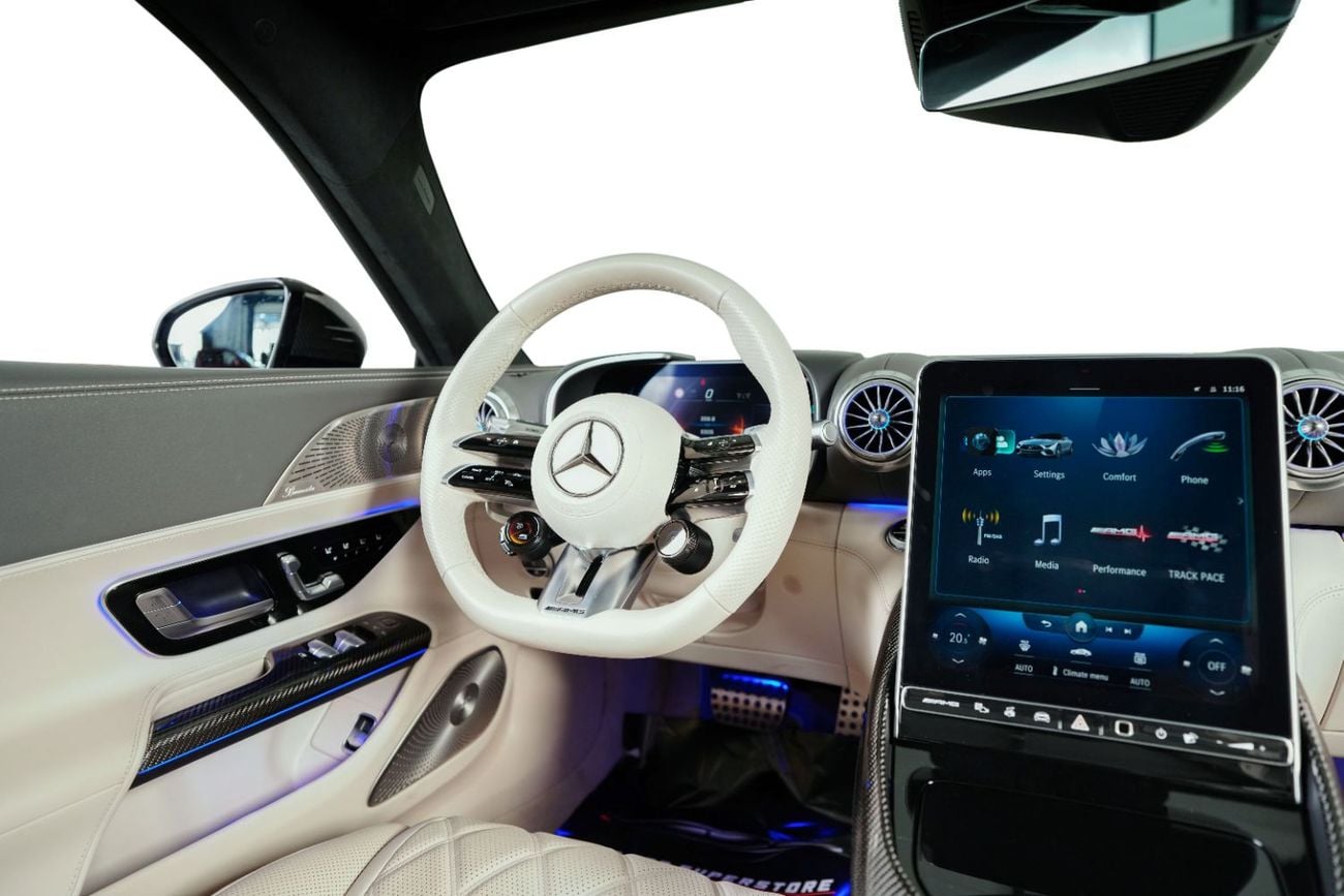 مرسيدس بنز SL 63 AMG 4 MATIC Plus-Low Mileage-Exclusive Color-AMG Driver Performance Pack